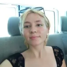 Étudiante pour rentrée 2023/2024