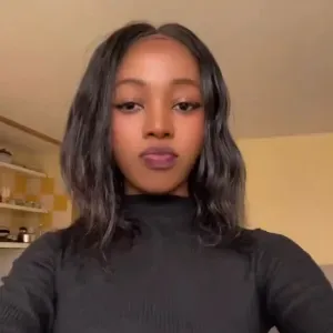 Baby-sitter  à round  ile de France 