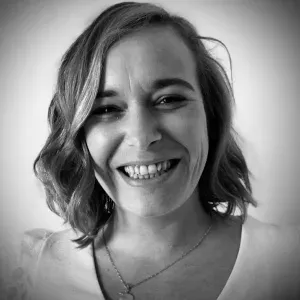 Je cherche une baby-sitter à domicile