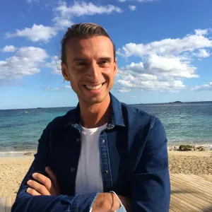 Cocinero limpieza de hogar acompañantes cuidado de hogar