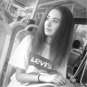 Babysitter a Verona sjsjiskskskckncekcjeicjeic