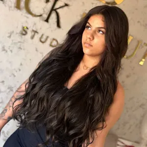 Uma jovem Brasileira,baby-sitter com experiência 