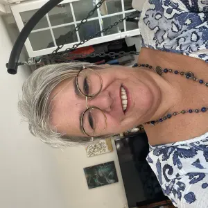 Aide à domicile pour vos aînés à Guiche