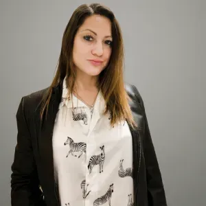 Babysitter de Confiança com Experiência e Formação