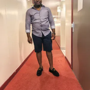 Homme de ménage,bonne condition physique.