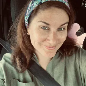 Garde d'animaux avec beaucoup d'amour