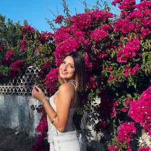 Babysitter de confiança disponível em Lisboa