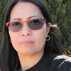 Baby sitting in taiwan and hungary