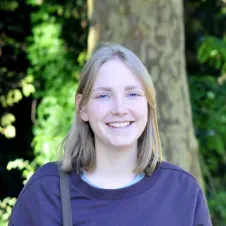 Hélène la baby sitter sur Bruxelles