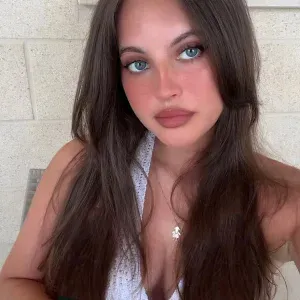 Babysitter esperta a Napoli !!!!