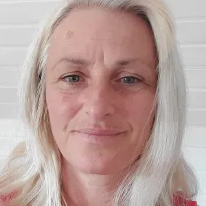Compassionate carer looking for a job