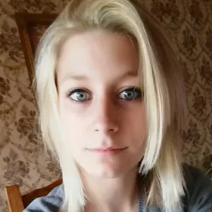 Cherche un poste d'aide ménagère.