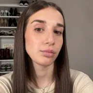 Babysitter auto munita e paziente a Prato!