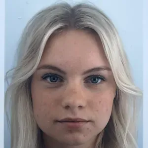 Baby-sitteuse ponctuelle à Lyon :)