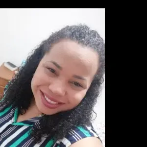 Daniela Lopes de Oliveira Silva