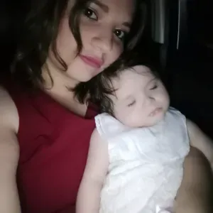 Addetta alle pulizie con una buona esperienza molto seria