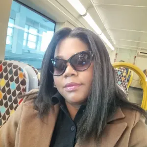 baby-sitter com experiência em Lisboa