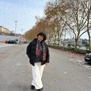 Empregada doméstica como cozinhar,roupas e ferro