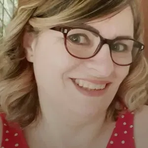 Badante con esperienza a ore a Pisa e dintorni 