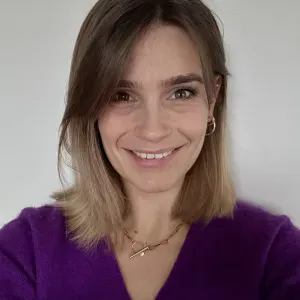 Baby-sitter expérimentée à Bordeaux 