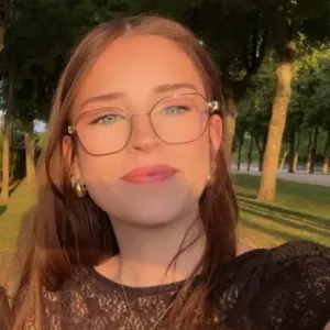 Babysitter BAFA complet à Compiègne