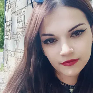 Housekeeper/cleaner/costumer service