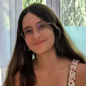 Pet-Sitter à Istres: je m'occupe de vos animaux avec soin