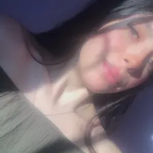 Baby-sitter sérieuse et expérimentée disponible à Limoges