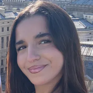 Baby-sitter expérimenté à Paris à votre disposition 