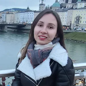 Job offer for a cleaner in Manerba del Garda