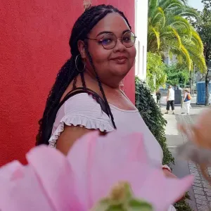 Grande chat-moureuse des animaux 