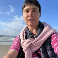 Aide à la personne pour compagnie,malade ou âgé 