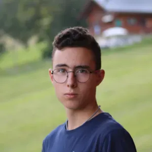 Baby-sitter expérimenté sur Villepreux !