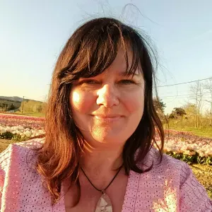 baby-sitter occasionnelle aux alentours Bourg Saint Andéol