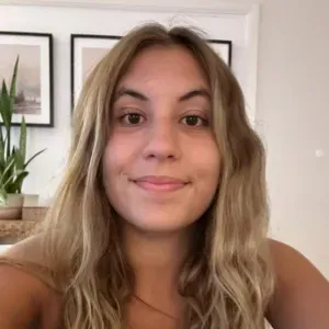 Babysitter Exemplar e Cuidadosa em Lisboa