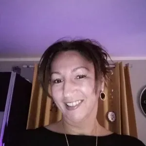 Aide soignante diplômée a domicile 