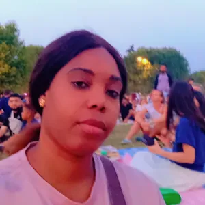Baby sitter expérimenté au Sénégal 