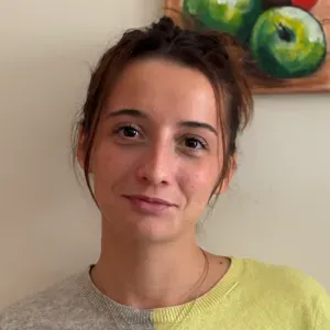 Baby-sitter avec 2 ans d'expériences ! 