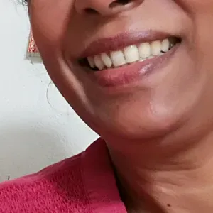 Femme de ménage responsable et organisée 