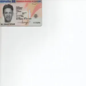 empleado de limpieza con aptitud positiva 