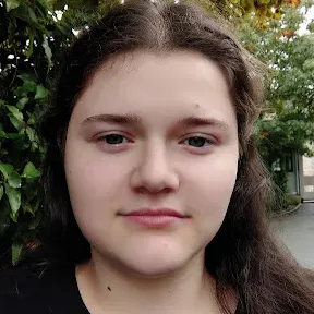 Aide ménagère et baby-sitter, volontaire pour aider!