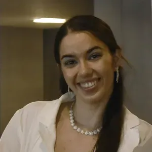 Canguro en Cádiz con experiencia