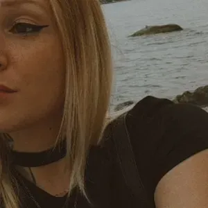 Cerco babysitter urgente per mia figlia8anni