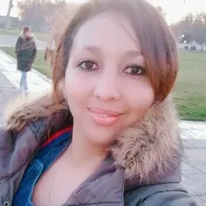 Canguro en madrid con disponibilidad por la mañana