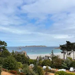 Baby-sitter sur Reignier esery