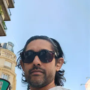 Responsible Housekeeper in paris