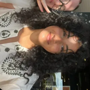 Tarif négociable et j'ai suivie une formation 