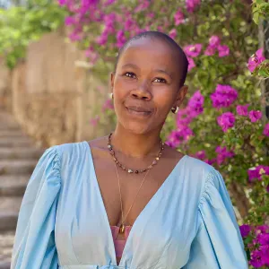 URGENT: Want hardworking cleaning lady who can also iron