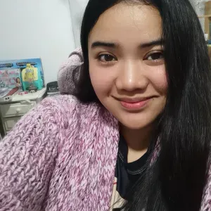 Experience babysitter looking for a job in Pinoso