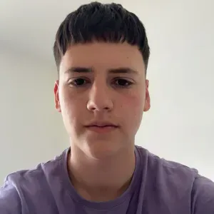 Baby-sitter expérimenté au puy en velay 